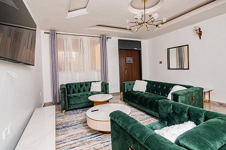 Apartment 2 - View 2