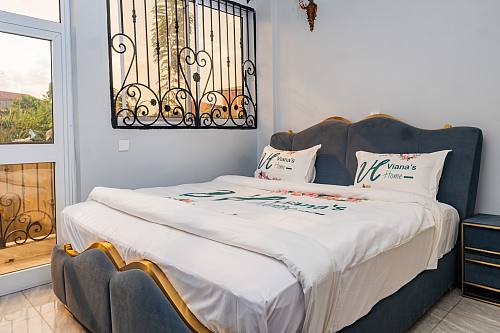 Studio 4 - Bedroom